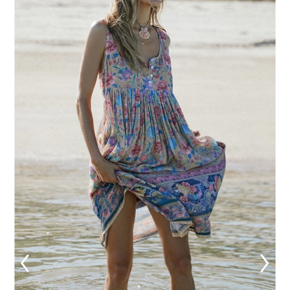 SOLD!! ❤️ Seashell Babydoll Midi Dress in Opal